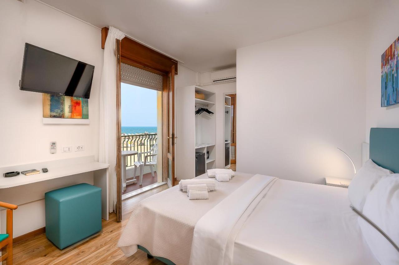 Hotel Royal Garni Caorle Exterior photo